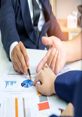 Analytics & BI Reporting